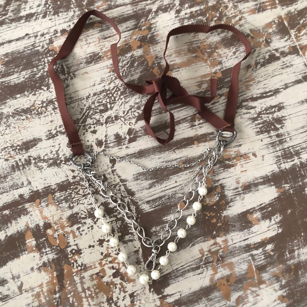 Jewel Kade Ribbon Necklace